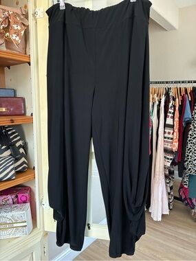 Joseph Ribkoff Black Wide-Leg Draped Pants